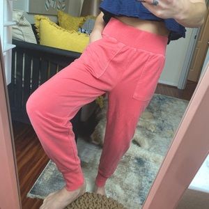 Wild Fable washed red joggers/ sweatpants with POCKETS!!